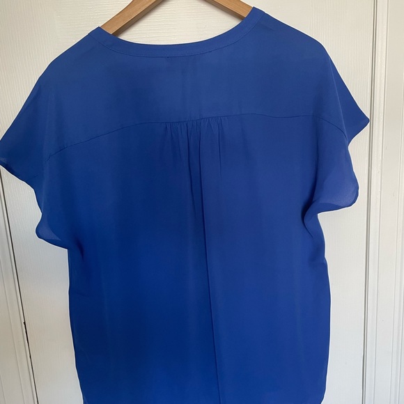 Royal blue blouse, size large - Picture 3 of 3